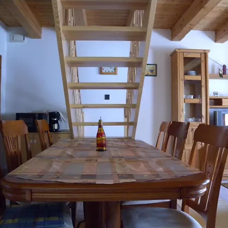 Three-bedroom Holiday In I *