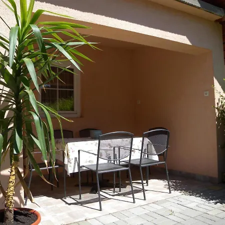 Three-bedroom Holiday In I Nyaraló