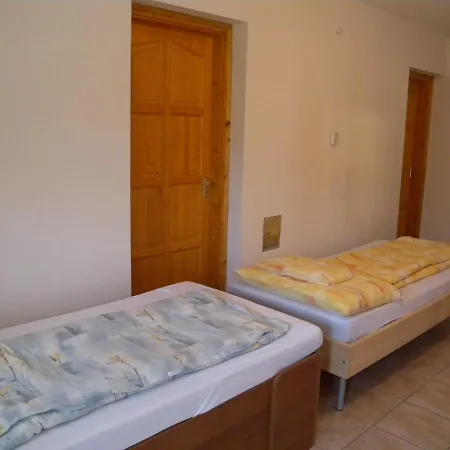 Nyaraló Three-bedroom Holiday In I