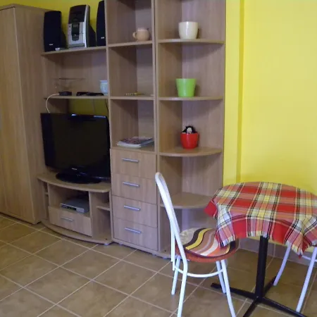 Three-bedroom Holiday In I Zamárdi